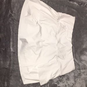 Size small Athleta skirt!